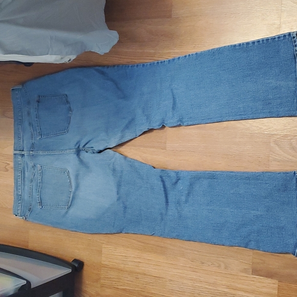 Old Navy Original Jean - Picture 4 of 5